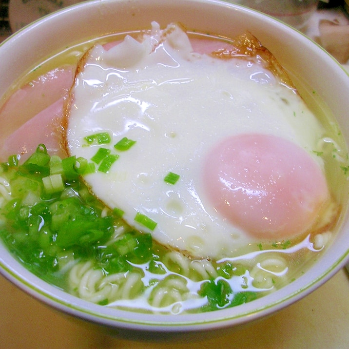 非常の時に　レンジでインスタントラーメン